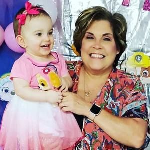 Meet your Posher, Wendy